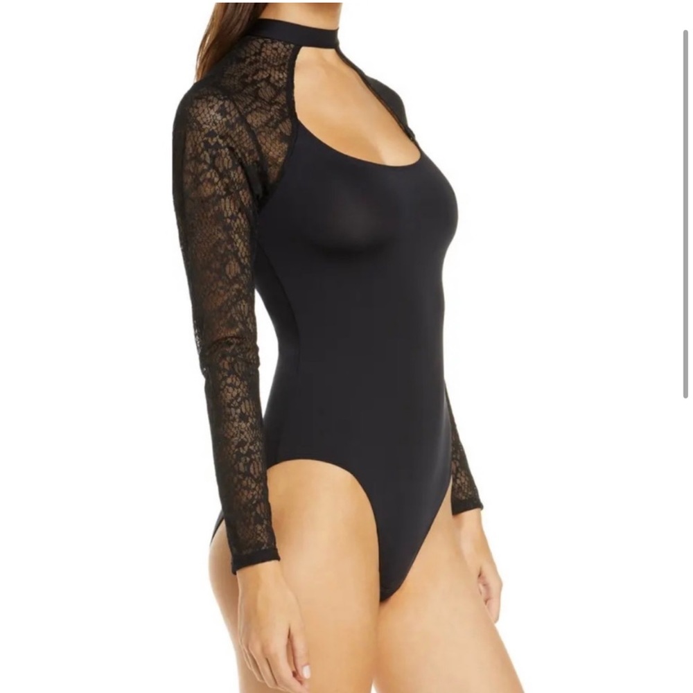 NWT Vince Camuto Lizzie Cutout Long Sleeve Black Bodysuit, XS/S